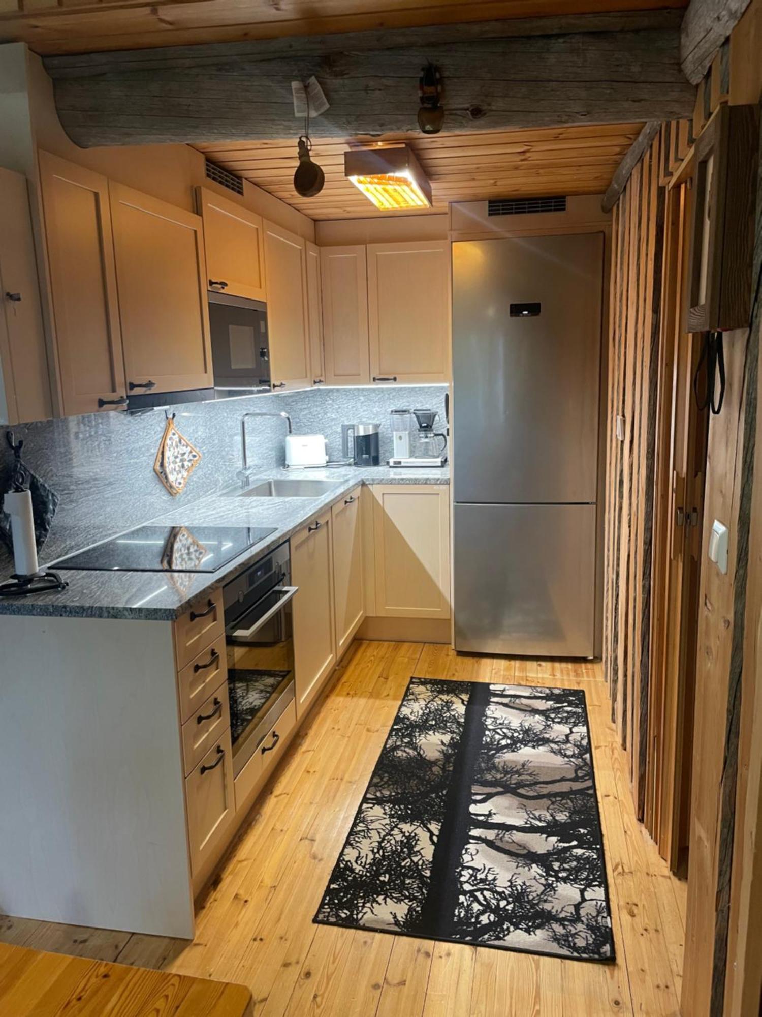 Hillankukka Chalet *